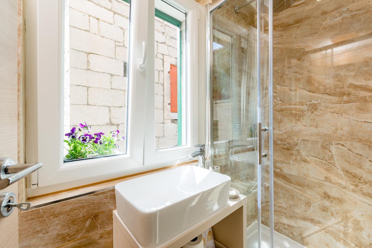 Agava Lux Rooms&pool Pensjonat Split