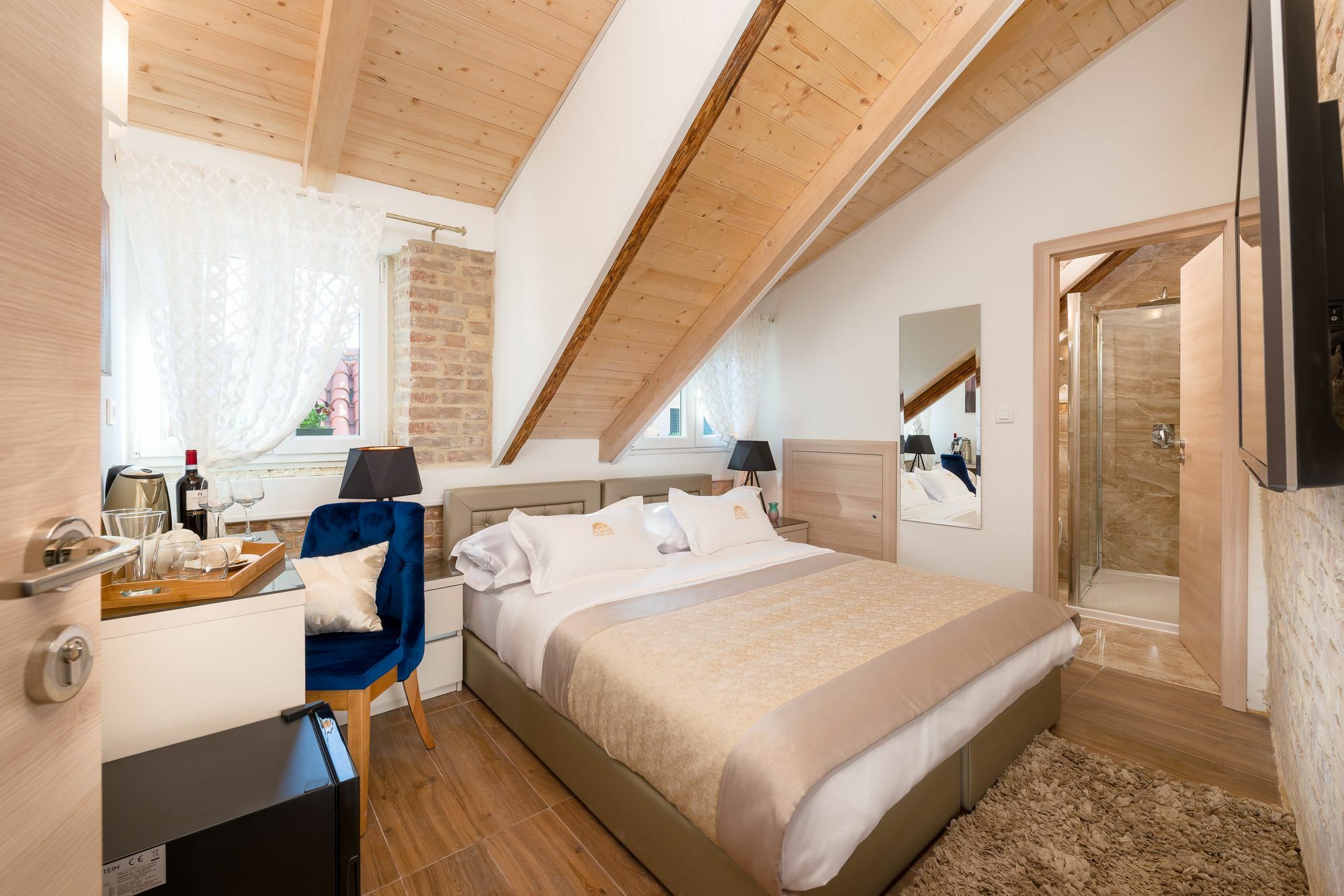 Agava Lux Rooms&pool Pensjonat